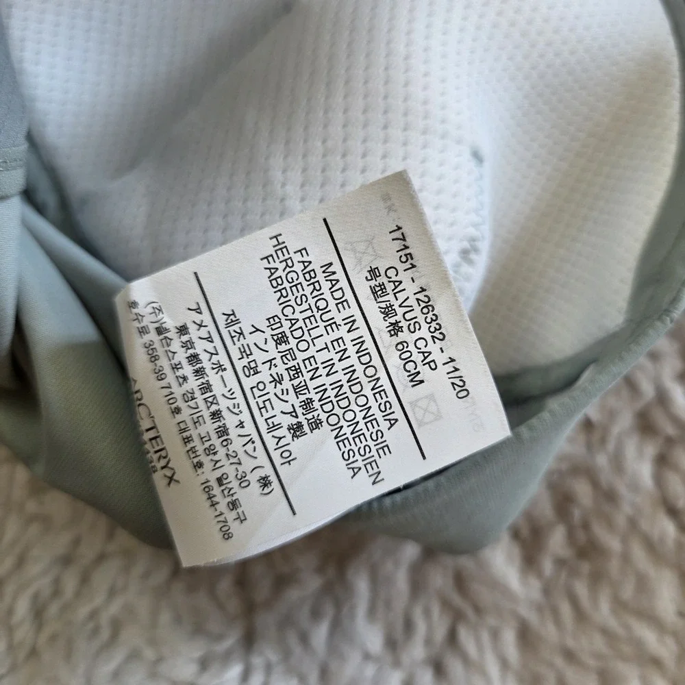 Arc'teryx Calvus Cap Women's L/XL Adjustable Hat Light Gray 